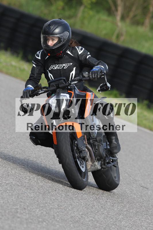 Archiv-2025/10 23.04.2025 Cornu Master School ADR/gruen-vert/4